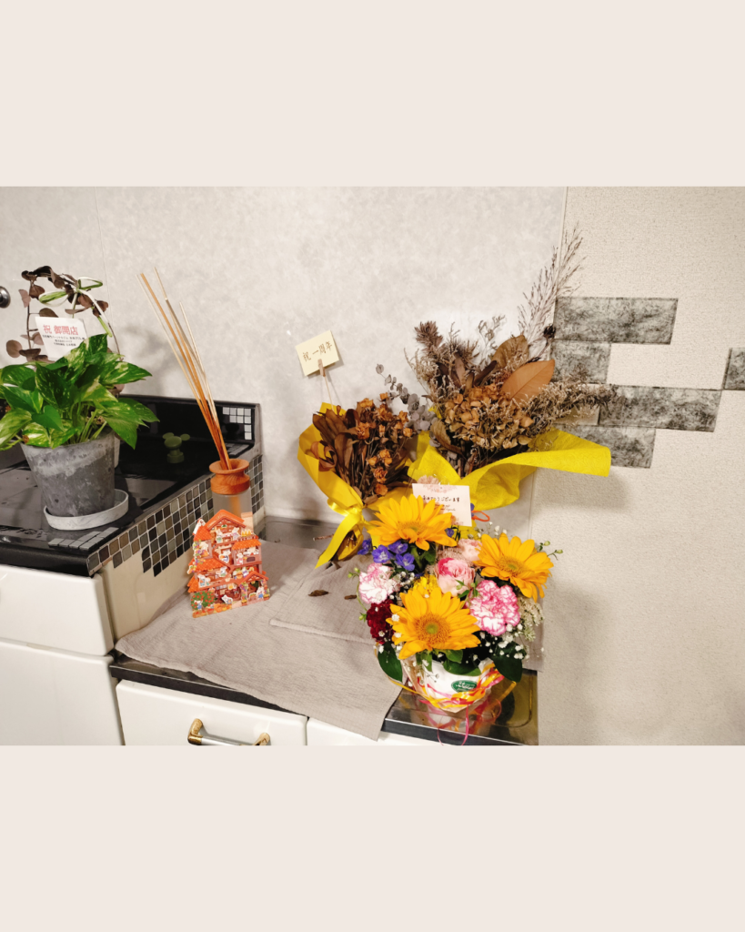 名古屋の女性専門パーソナルジム 未来FUL 店内に飾った歴代のお花たち